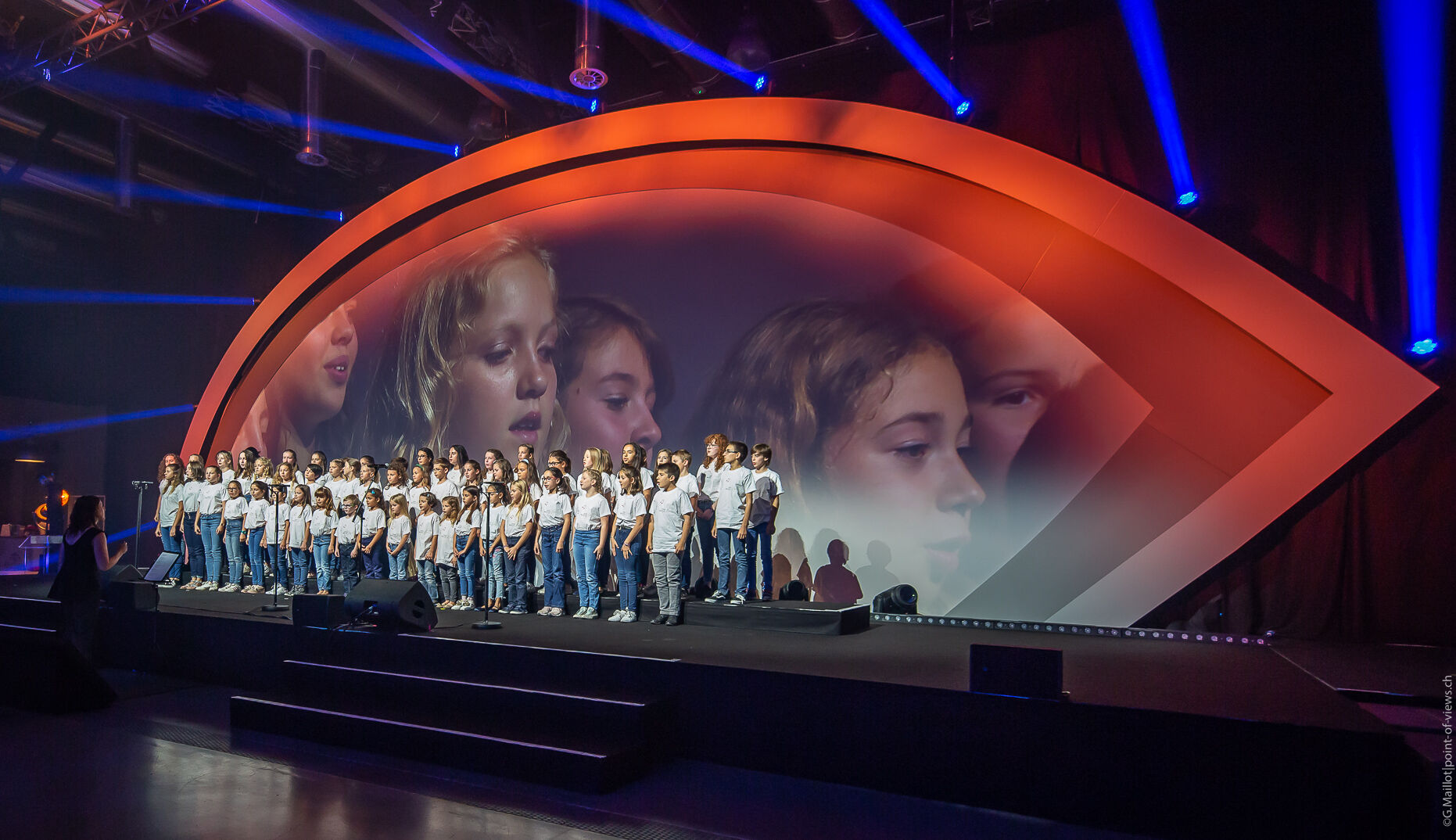 red_cross_3 red_cross_3