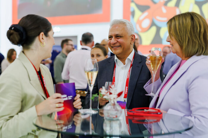 430alistair_veryard_photography_adobe_frameless_2024_253A8146-CR3 430alistair_veryard_photography_adobe_frameless_2024_253A8146-CR3