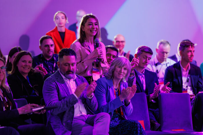 393alistair_veryard_photography_adobe_frameless_2024_B92A1906-CR3 393alistair_veryard_photography_adobe_frameless_2024_B92A1906-CR3